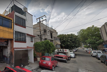 Casa en  San Isauro 214, Pedregal De Sta Úrsula, 04600 Ciudad De México, Cdmx, México