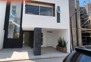 Casa en fraccionamiento en  La Carcaña, San Pedro Cholula