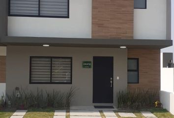 Casa en condominio en  Circuito Universidades, Querétaro, México