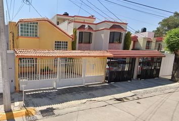 Casa en  Lima 216, Mz 017, Valle Dorado, Tlalnepantla, Estado De México, México