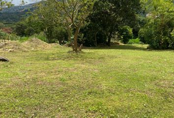Lote de Terreno en  Barbosa, Antioquia, Colombia