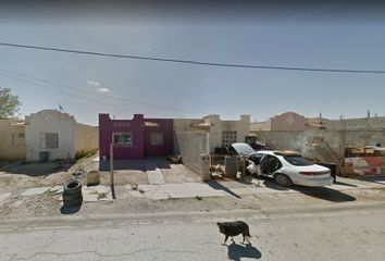 Casa en  Hacienda De Los Angeles Jardin, Calle Garambullo, Granjero, Juárez, Chihuahua, México