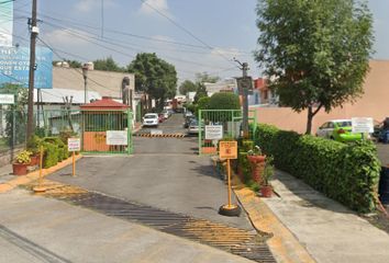 Casa en fraccionamiento en  San Bernardo, La Condesa, Ciudad López Mateos, Estado De México, México