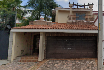 Casa en  Calle Pirul, Colinas De San Miguel, Montebello, Culiacán Rosales, Sinaloa, México