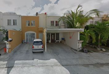 Casa en  Calle Islas De Cook, Playa Del Carmen, Quintana Roo, México