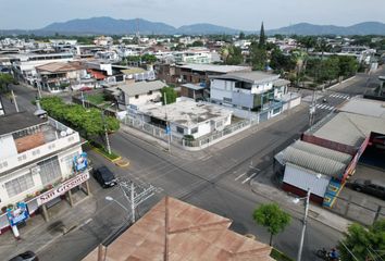 Casa en  Av. Ramos Iduarte & Avenida Ricaurte, Portoviejo, Ecuador