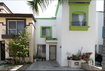 Casa en  Santa Cruz Del Valle, Tlajomulco De Zúñiga