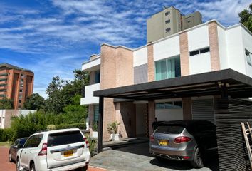 Casa en  Apartamentos Cerro Azul Del Vergel, Calle 63, Ibagué, Tolima, Colombia