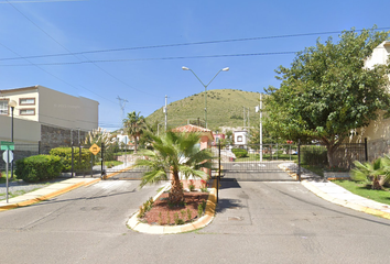 Casa en condominio en  Calle Colegio San Adrian, Chihuahua, México