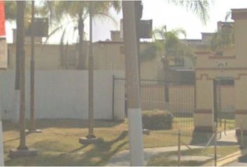 Casa en condominio en  Valle De San Martin, Centro, Santa Cruz Del Valle, Jalisco, México