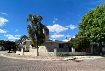 Casa en fraccionamiento en  Remanso De Los Lirios 136, Bugambilias, Zapopan, Jalisco, México