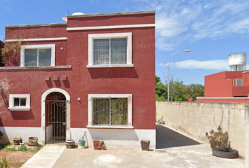 Casa en  Residencial Los Faisanes, Calle 21, Tixcacal, Yucatán, México