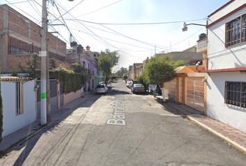 Casa en  Barra De Navidad, Jardines De Santa Clara, Ecatepec, Edomex, México