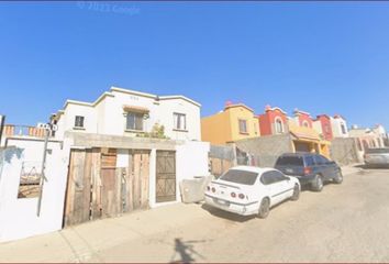 Casa en fraccionamiento en  C. Ariel 369, 22813 Ensenada, B.c., México