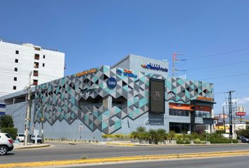 Local comercial en  Plaza Tecnomoda, Avenida Universidad, Universidad, Exhacienda Candiani, Santa Cruz Xoxocotlán, Oaxaca, México