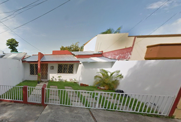 Casa en  Belisario Domínguez, Los Naranjos, Los Laureles I, Tapachula, Chiapas, México