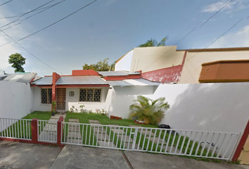 Casa en  Belisario Domínguez, Los Naranjos, Los Laureles I, Tapachula, Chiapas, México