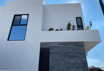 Casa en  San Isidro Juriquilla, Juriquilla, Querétaro, México