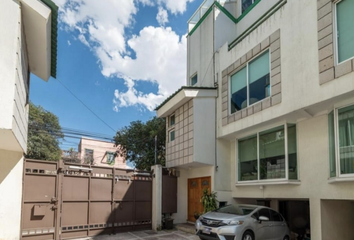 Casa en  Calle Manzanillo 59, Cuauhtémoc, Ciudad De México, Cdmx, México