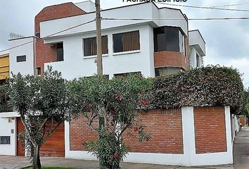 Departamento en  Corot 102, Lima, Perú