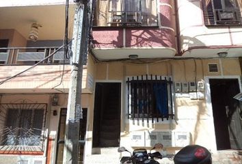 Apartamento en  Calle 15, Santiago De Los Caballeros, Barbosa, Antioquia, Col