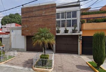 Casa en  Fernando González Roa 22, Mz 009, Cd. Satélite, 53100 Naucalpan De Juárez, Méx., México