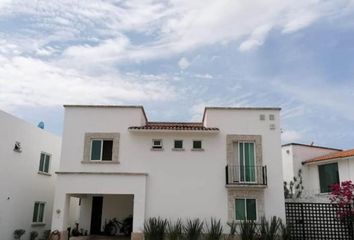 Casa en  La Marina, Echeveste Poniente, León, Guanajuato, México