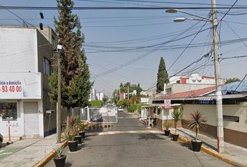 Casa en fraccionamiento en  Ejido De Los Reyes, Ex-ejido De San Francisco Culhuacan, Ciudad De México, Cdmx, México