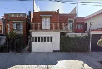 Casa en  Gral. Heriberto Jara, Constitución De 1917, Ciudad De México, Cdmx, México