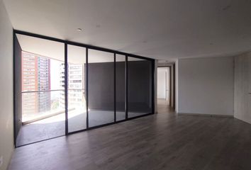 Apartamento en  Poblado, Medellín