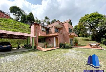 Casa en  Envigado, Antioquia, Colombia