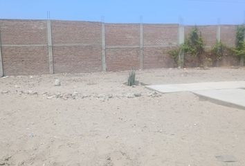 Terreno en  Calle 4, La Esperanza, Trujillo, La Libertad, 13013, Per