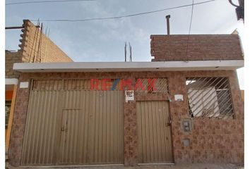 Casa en  Asoc. Hijos De Apurímac, Ate, Perú