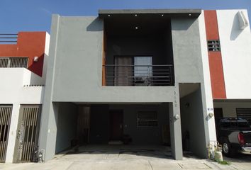 Casa en fraccionamiento en  El Quetzal, Guadalupe, Nuevo León, México