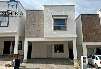 Casa en fraccionamiento en  Puente De Piedra, Villa Toscana, Chihuahua, México