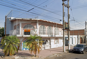 Local comercial en  Motolinía 300, Colonia La Loma, Magaña, Guadalajara, Jalisco, México