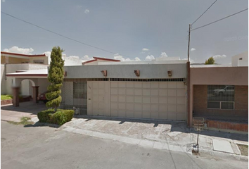 Casa en  P.º Del Árbol 360, La Rosita, Amp La Rosita, 27258 Torreón, Coah., México