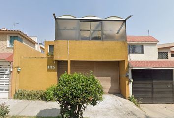 Casa en  Paseo Del Alba 175, Mz 012, Jardines Del Alba 2, 54750 Cuautitlán Izcalli, Méx., México