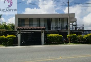Casa en  2fc6+wm, Manizales, Caldas, Colombia