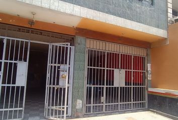 Local comercial en  Avenida Gran Chimu 184, San Juan De Lurigancho, Perú