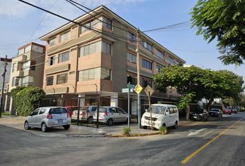 Departamento en  Santiago De Surco, Lima