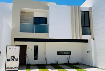 Casa en fraccionamiento en  Calle Monte Conero 371-371, Fraccionamiento Trento, Irapuato, Guanajuato, 36670, Mex