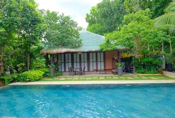 Villa-Quinta en  Copacabana, Antioquia, Colombia