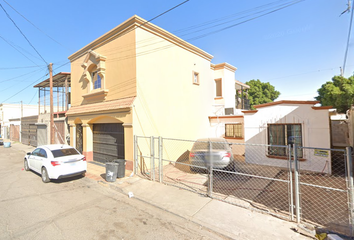 Casa en  Av De Los Rocios Sur, Villa Florida, Mexicali, Baja California, México