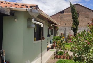 Casa en  Cotacachi, Ecuador