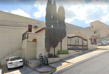 Casa en  Asturias 717, Cumbres 6o. Sector Secc B, 64619 Monterrey, N.l., México