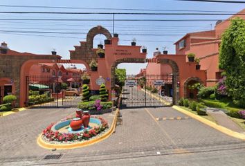 Casa en fraccionamiento en  Calle Cruz Del Cristo 10, Santa Cruz Del Monte, 53110 Ciudad De México, Méx., México