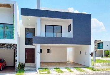 Casa en  Fraccionamiento Lomas Residencial, Lomas Del Mar, Fraccionamiento Las Lomas, Veracruz, México