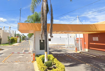 Casa en fraccionamiento en  Nuevo México, Jalisco, México