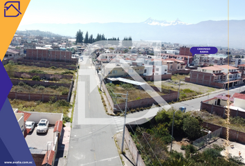 Terreno Comercial en  Avenida Canonigo Ramos, Riobamba, Ecuador